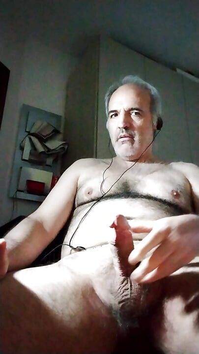Veliki izljev sperme za tebe, moj prijatelju