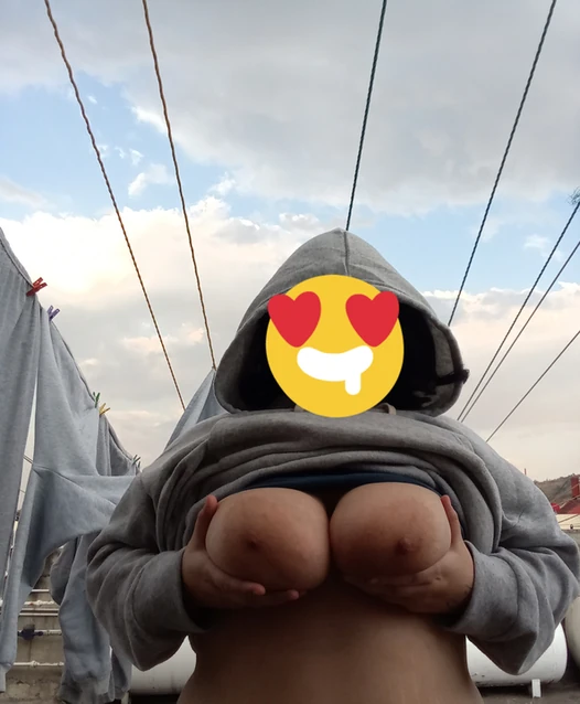 I like to show my tits to my neighbors