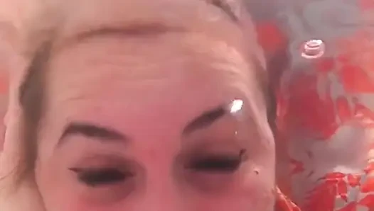 Breath Holding Underwater in Bathtub and Record with Waterproof Camera