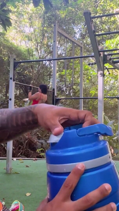 Full-body training with a predominance of pulldowns | Clip 2