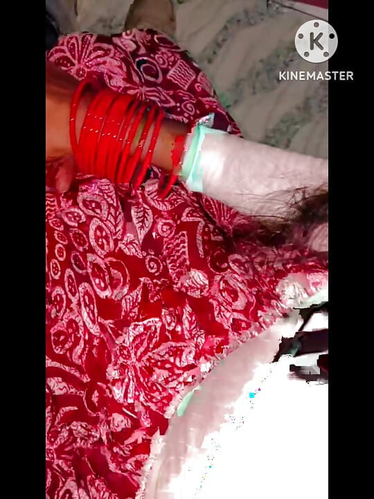 Hot newly married Desi wife fuck by Delevery Boy