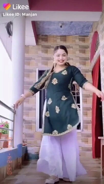 बड़ा तंग