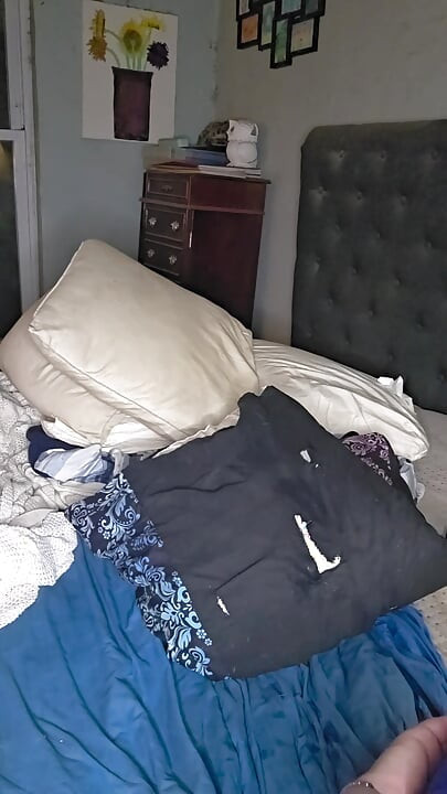 穿藍色衣服的胖女人與雙插