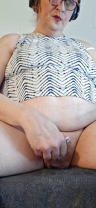 Princess Udders Couch Creaming