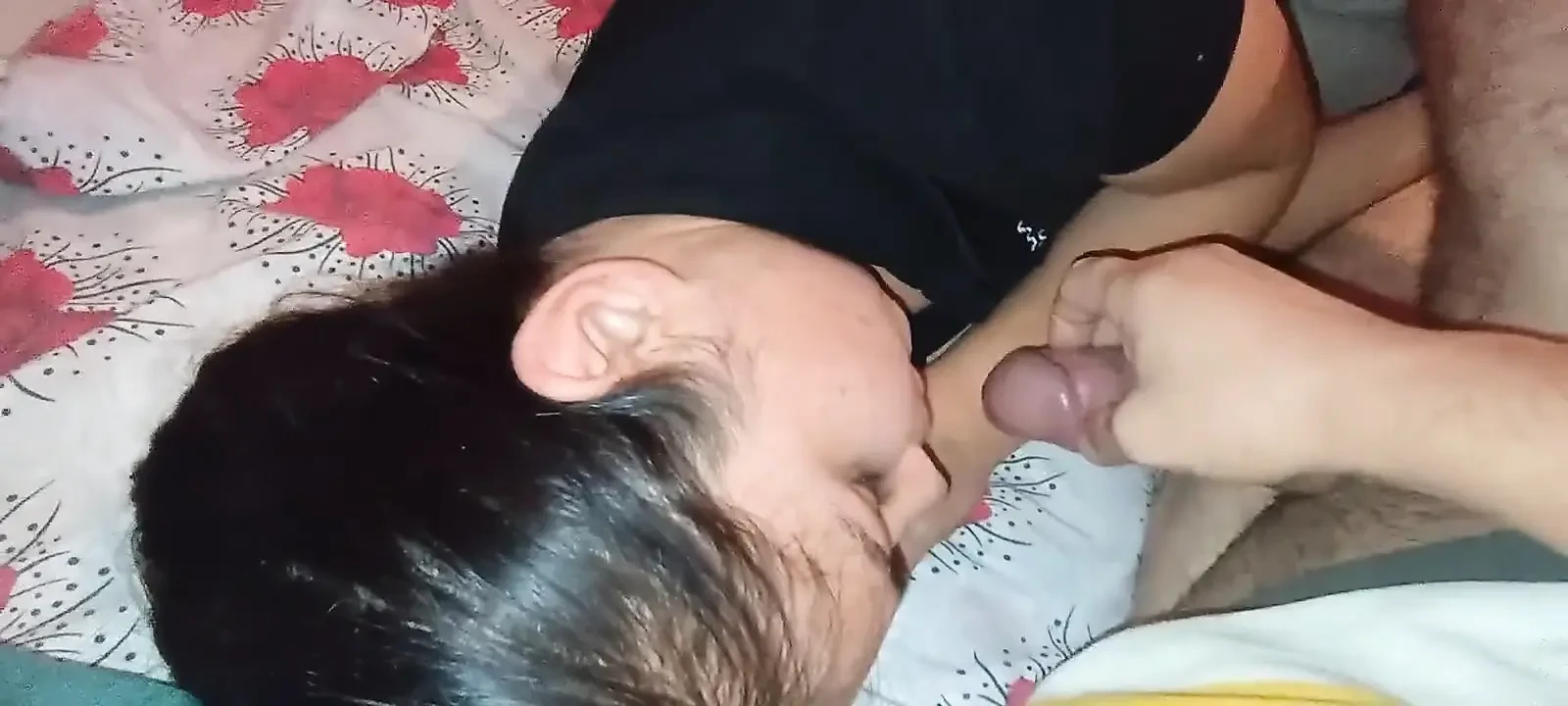 Stepfather Comes to Fuck Me in the Mouth and I Know How to Do It and Swallow the Cum