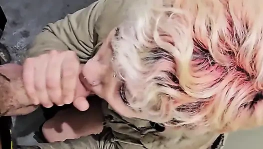 Argentinisches mädchen hat sex auf dem parkplatz