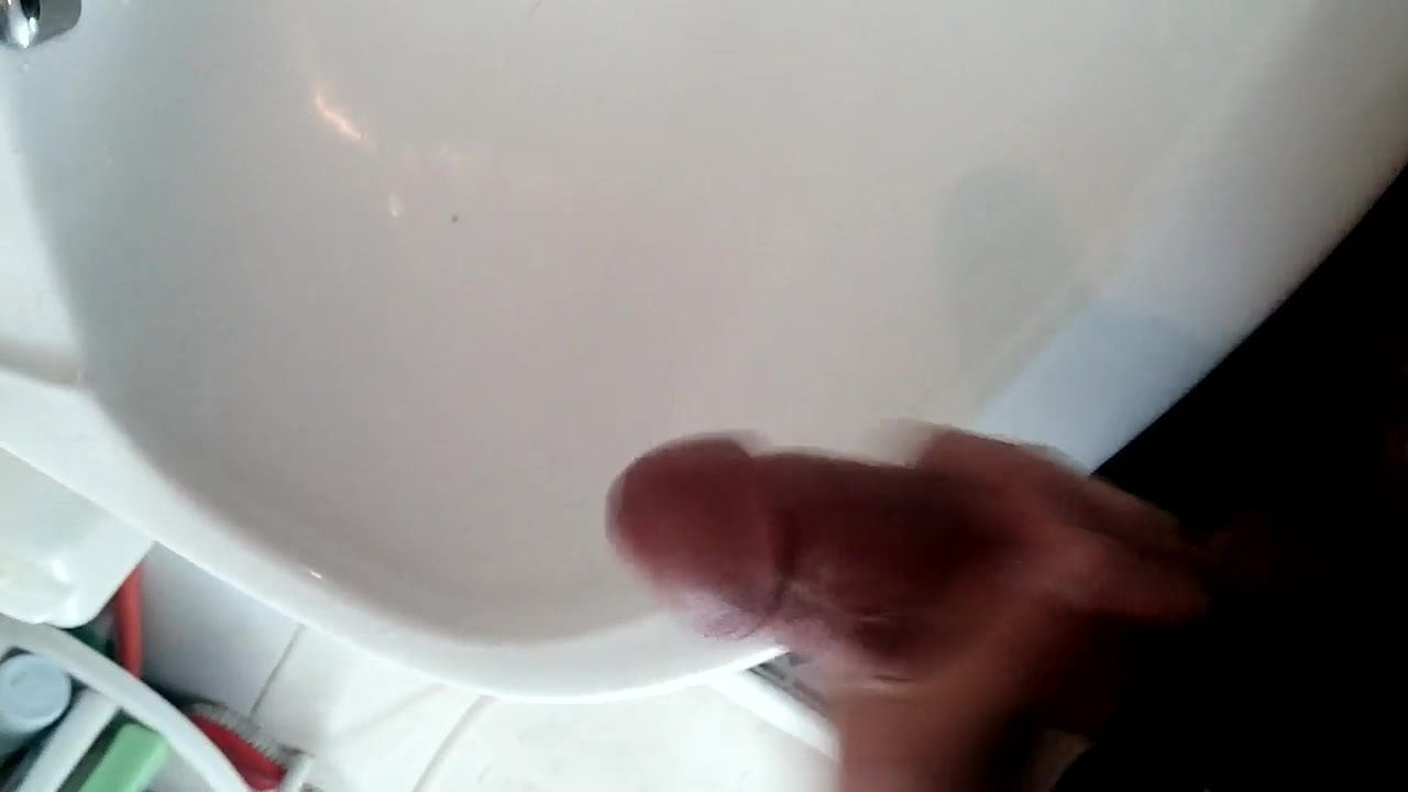 me cumming
