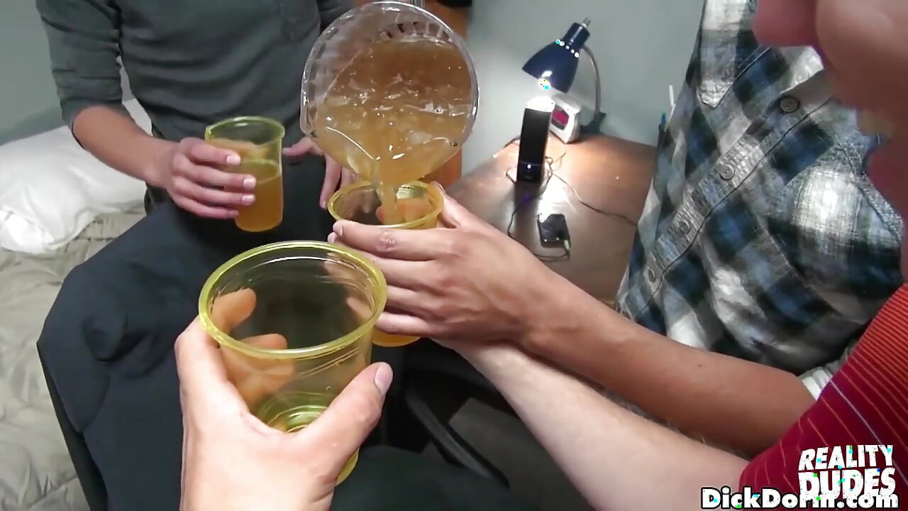 Reality Dudes - Shane, Luke Adams and the Other Guys Turns Hanging Out in a Dorm Into a Full on Gay Orgy Session