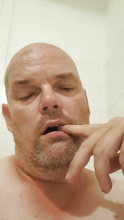 What dildo should the slut suck