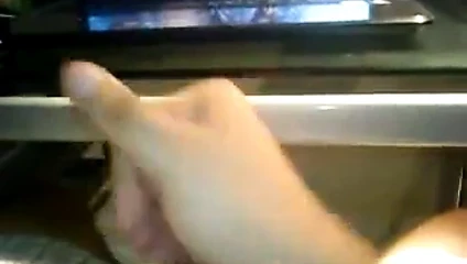 masa, yakın çekim twinks tarafından benim horoz çekiç