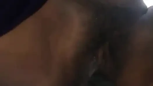 Bangladeschisches mädchen solo-sex