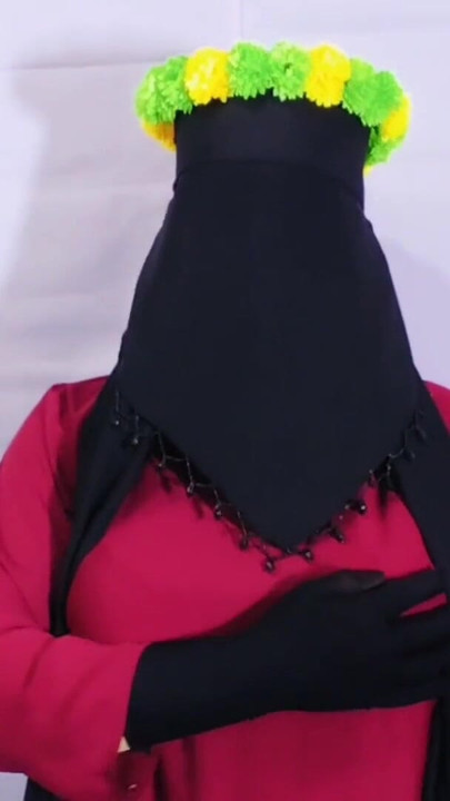 Bengali beautiful housewife having sex with office boss | Clip 1