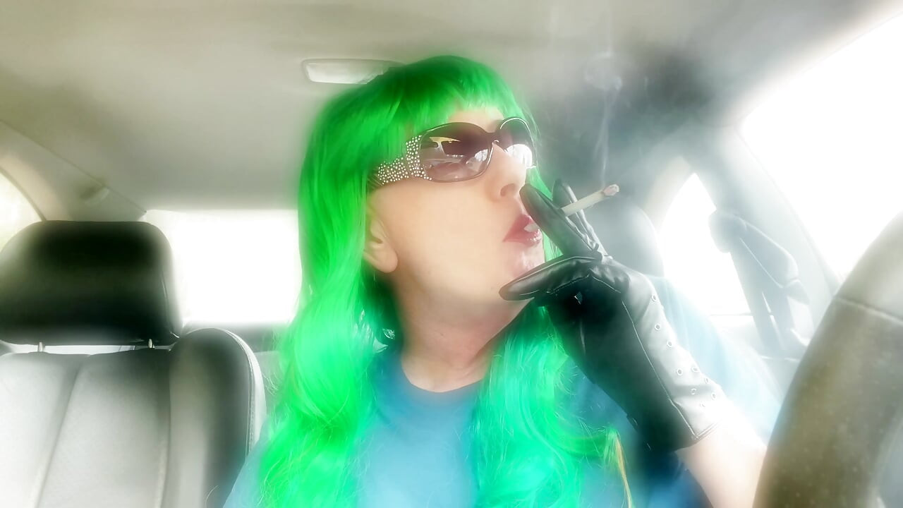 COCHE FUMANDO UN VS120 CON MI LOL VERDE - ¿SÍ O NEY?