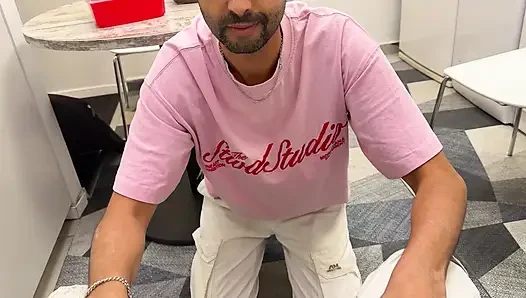 Middle Eastern big dick blowjob and cum on face