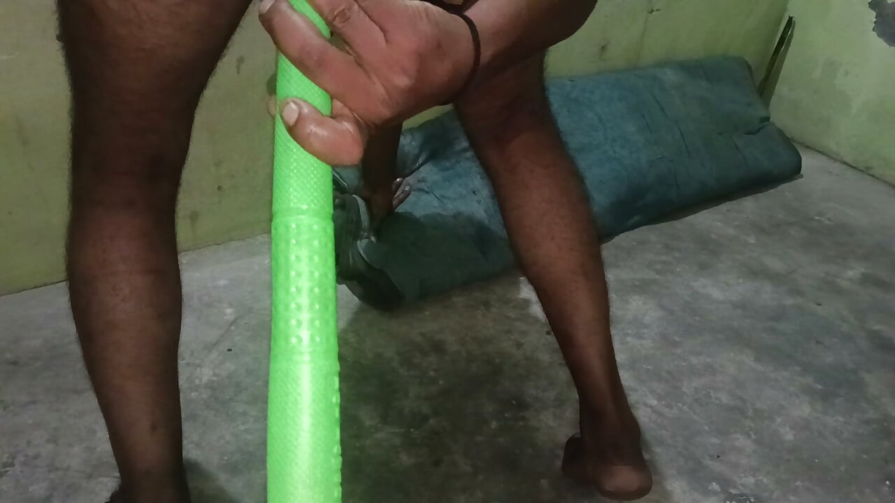 Jhadu se gand ki chudai ass fuck