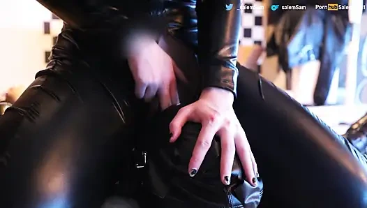 full play session with the Venus 2000