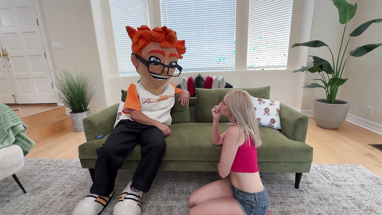 I helped Gracey Snow quit vaping by stuffing her shaved pussy with big dick and cumfacial