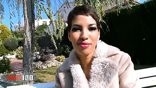 Jasmine Arabia ile seksi video röportajı