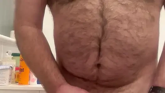 Kadın kılıklı pembe kafes