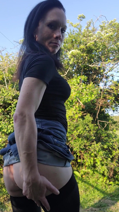 Public cum: countryside pussy play makes me squirt | Clip 1
