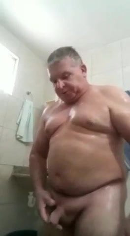 Hot daddy wanking and cumming