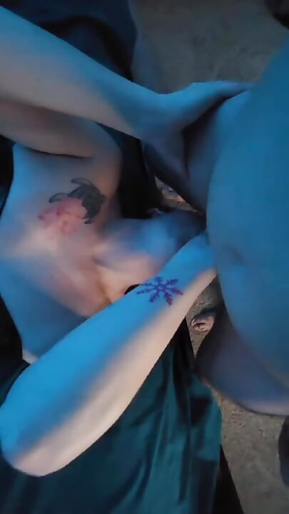 Vixen ray korsett wird von einem hengst pOV gefickt