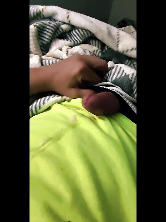 一边想象我操她一边不手一边高潮