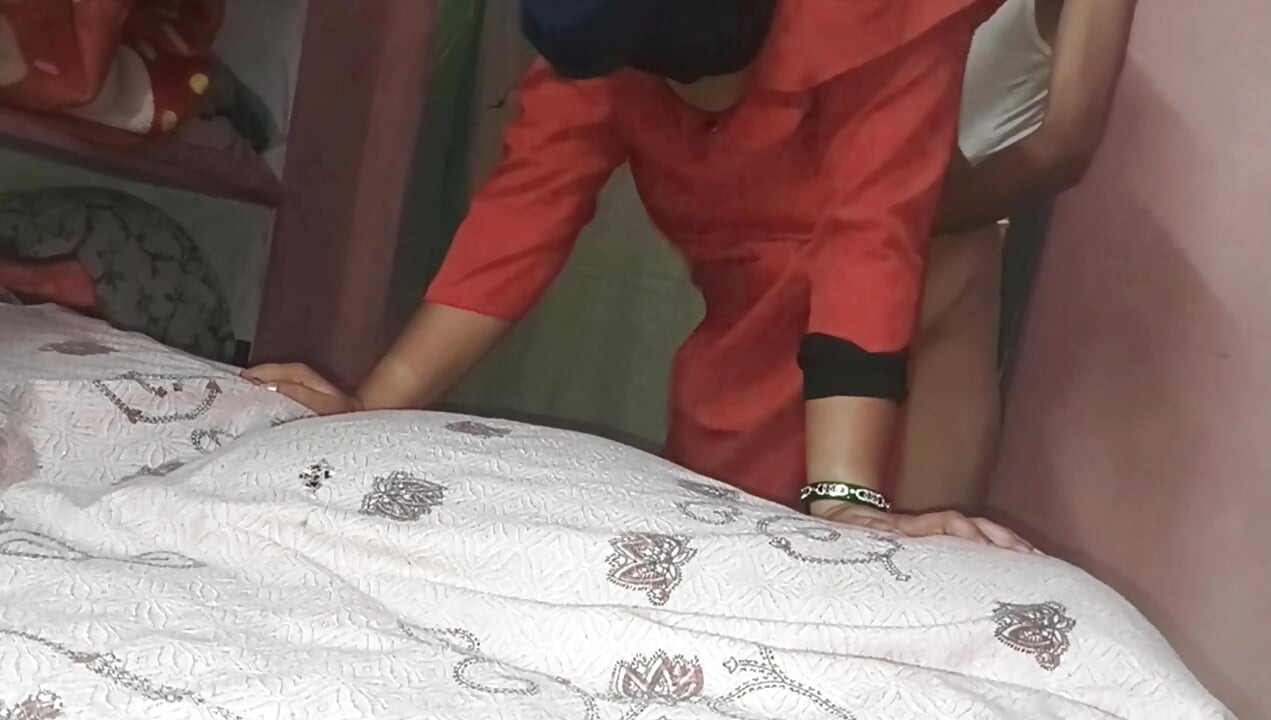 Το χωριό Bhabhi Desi ξενοδοχείο σε στενό μουνί Σκληρό γαμήσι Xxx Desi Bhabhi Xxx γυμνό Viral MMS