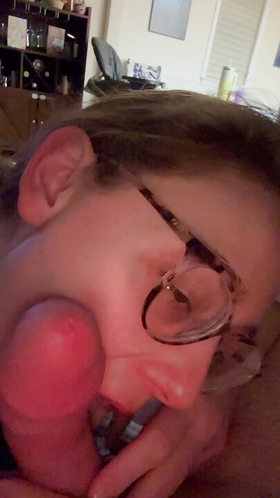 MILF Wife Makes You Blow