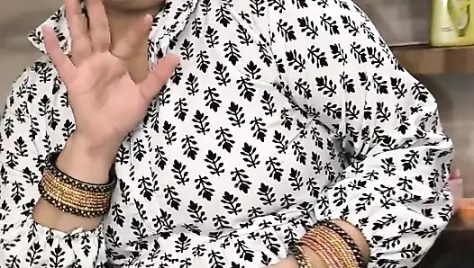 Wanita Cantik Besar India