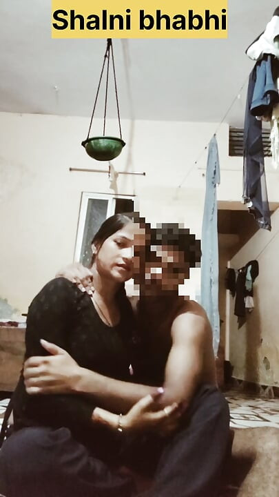 Shalni bhabhi ki deshi chudai video