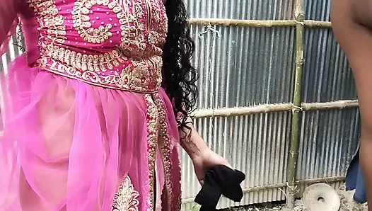 Hintli köylü kız sıkı amcık açık havada xxx video, hintli köylü ateşli kız seks