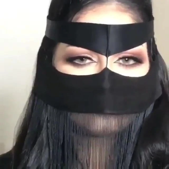 Sexy Arabic Women Eyes