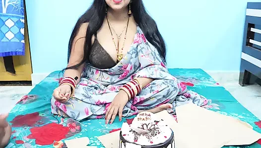 Suami Istri Pertama Kali Memperingati Kue Atau Seks Dari Romence