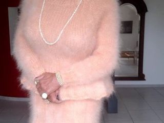 Charlene màu hồng mohair váy 2
