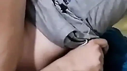 Мачеха нюхает свои стринги со спермой - это не папа, это твой гребаный груз!