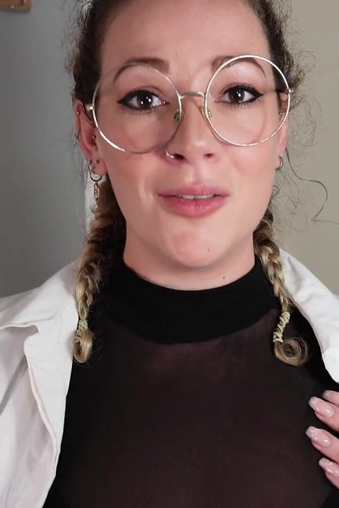 Giantess: Scientist Shrinks Her Professor
