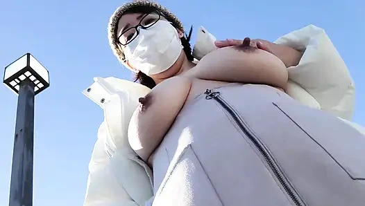 Married Woman Gets Excited by Outdoor Masturbation