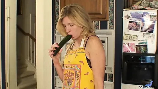 Kitchen Play