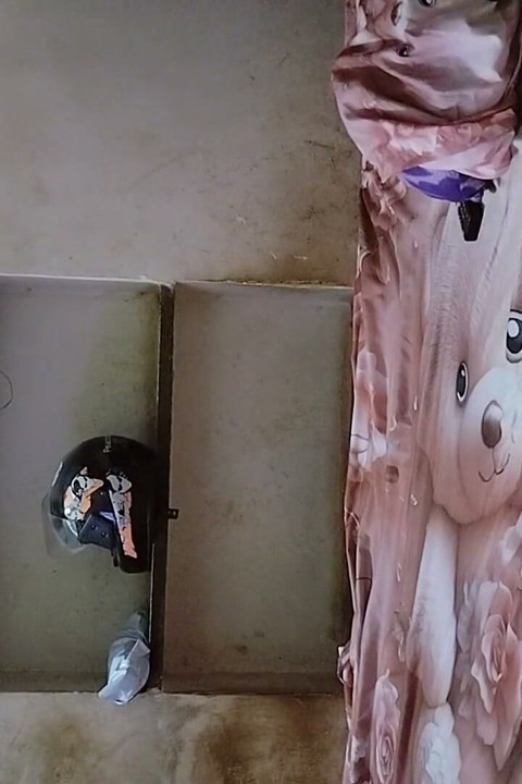 Show My Little Ass Hole