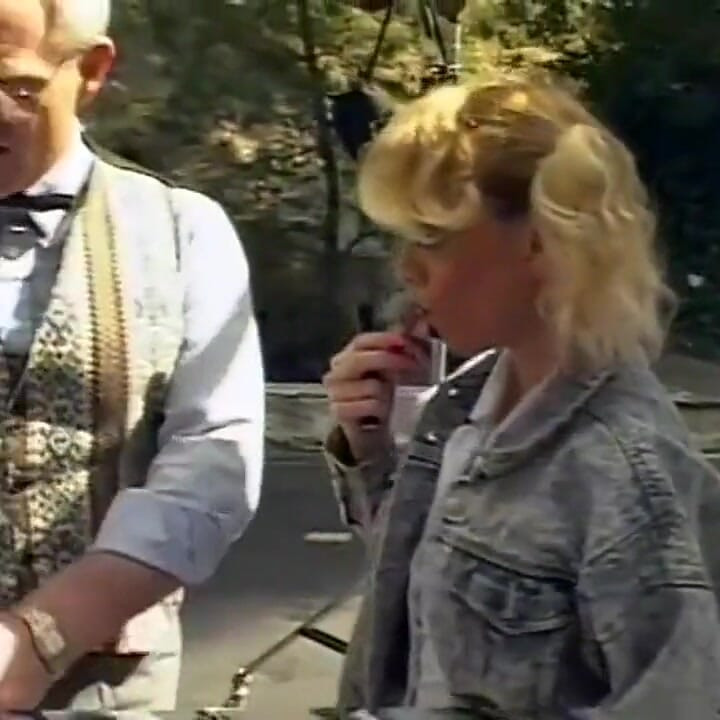 Bahçede eş değiştirenler