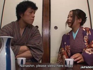 Dicker Arsch, japanisches Hottie gefickt und im Schlafzimmer vollgespritzt