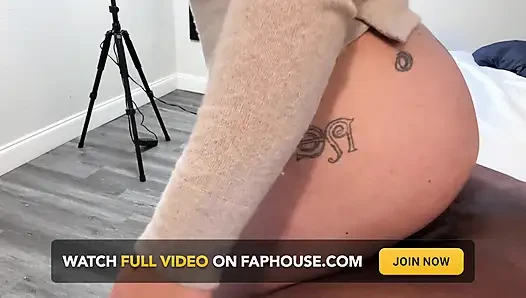 Mila James Eagerly Sucking and Fucking