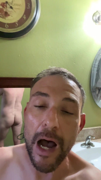 Jock sniffing