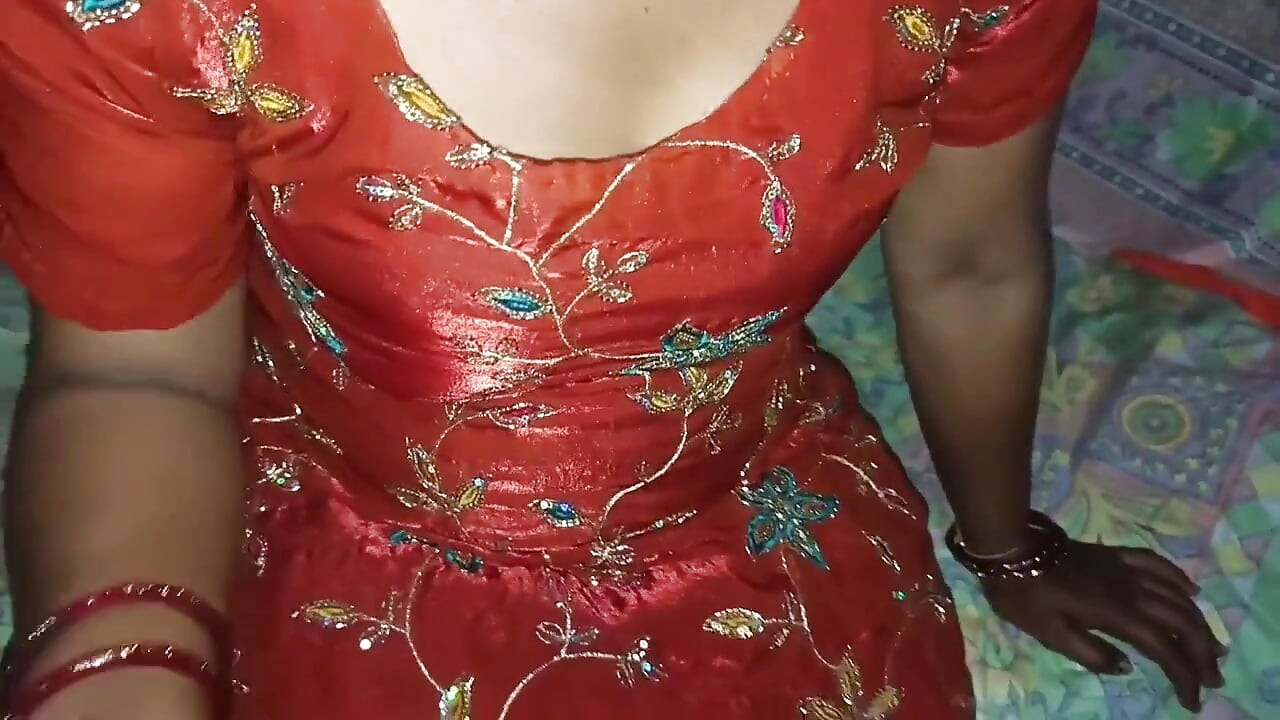 Virgin Young Boy Wants to Play a Sex Game with His Big Boobs Step Stepmother