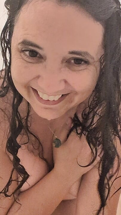 Shower time with squirting milf