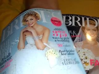 Pancutan mani pada majalah pengantin perempuan (Roseanne )
