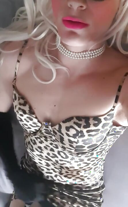 今すごくムラムラしてるけど、私があなたにも同じ気持ちにさせてる?