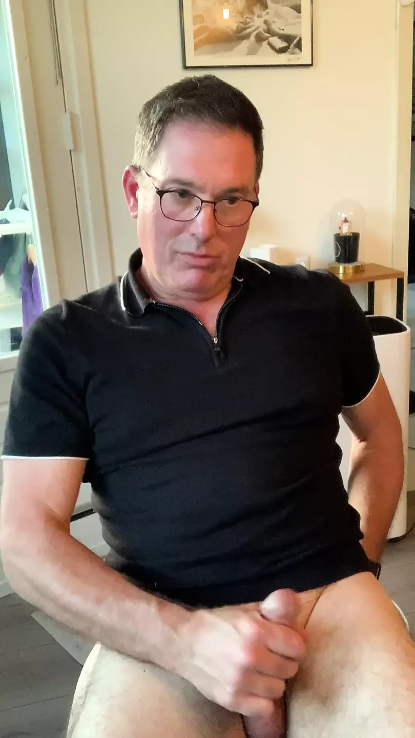 Sessão estendida, longa de punheta e masturbação em casa. Verbal