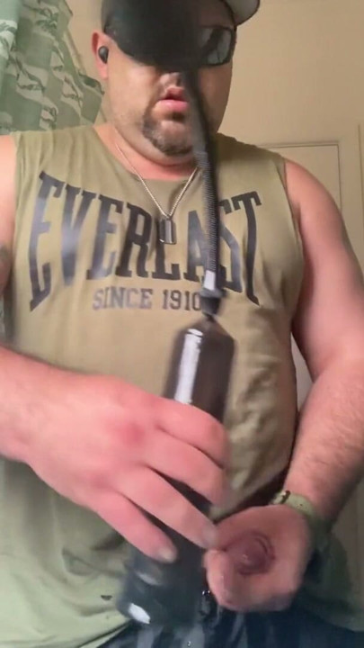 Penis pump and cum | Clip 2
